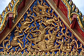 Bangkok Wat Pho, decorations of the gables.